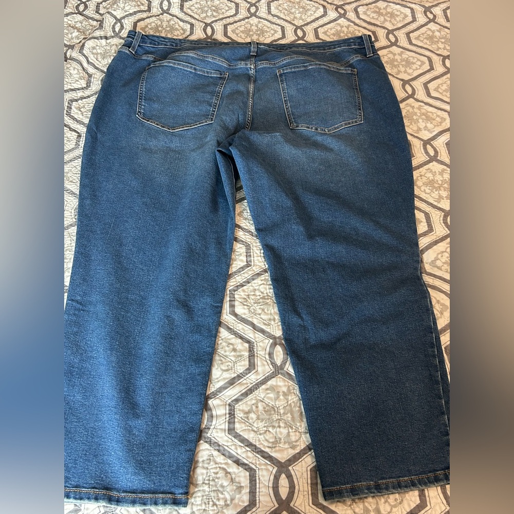 Terra & Sky Women’s Size 26W Petite Straight Leg High-Rise Jeans NWT - Picture 2 of 4